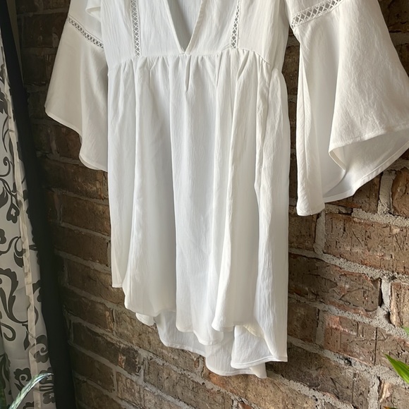 Blooming Jelly White Deep V Dress/CoverUp - Picture 5 of 10